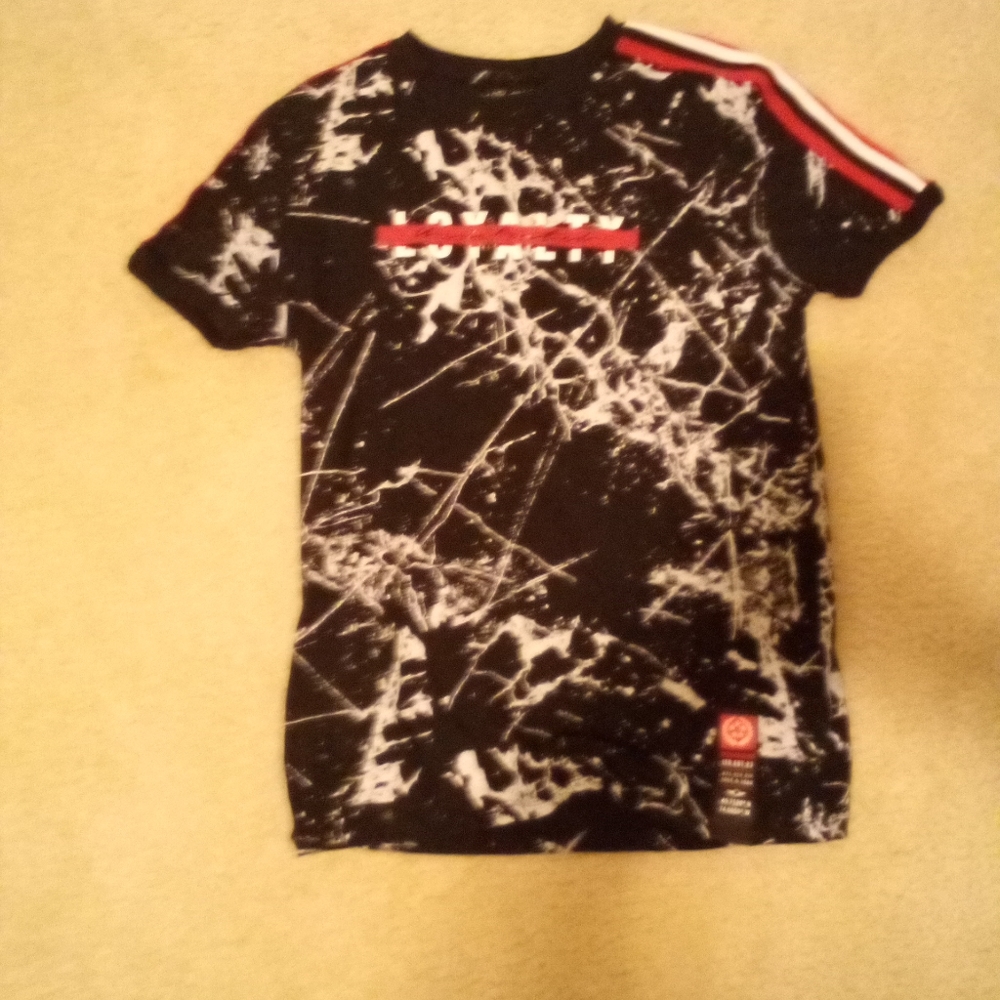 Black graphic t shirt